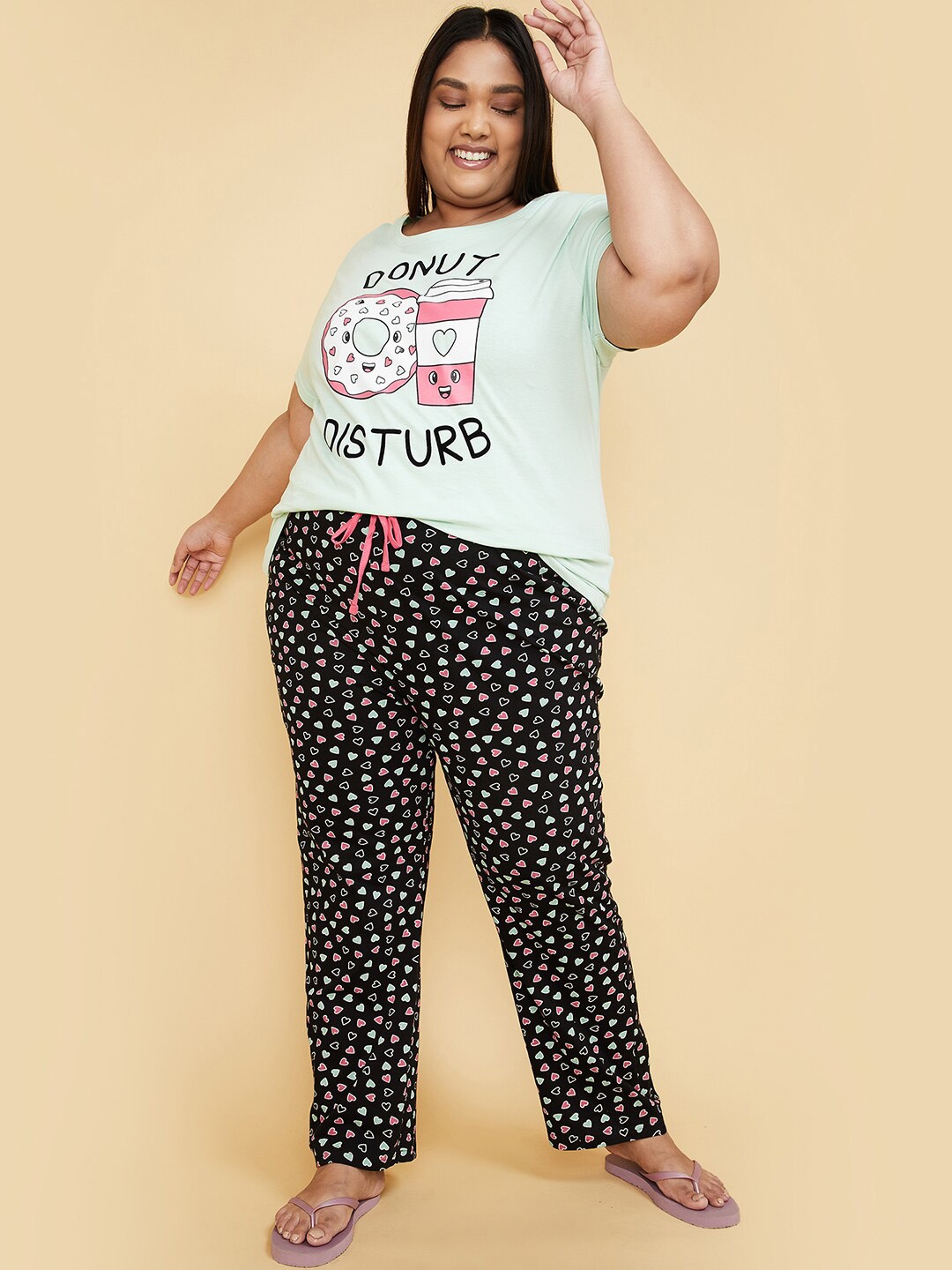 

max Women Blue & Black Printed Night suit