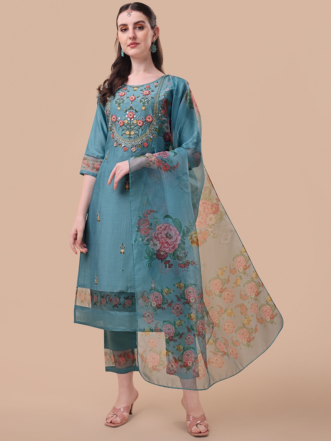 

Berrylicious Ethnic Motifs Embroidered Chanderi Cotton Kurta with Trousers & Dupatta, Turquoise blue