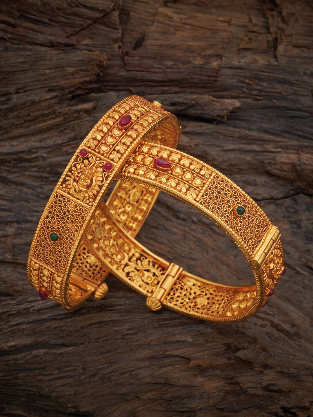 

Kushal's Fashion Jewellery Set Of 2 Gold-Toned Red Spinal Stones Studded Bangle