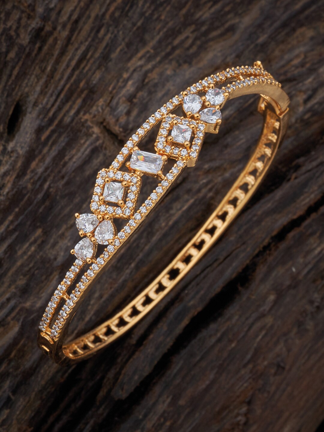

Kushal's Fashion Jewellery Women Gold-Toned & White Gold-Plated Kada Bracelet