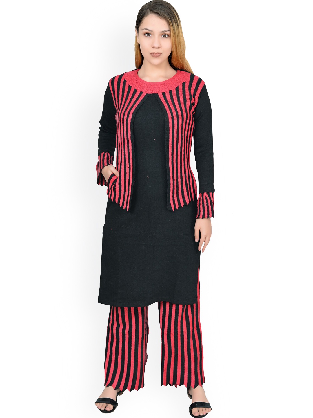 

ahhaaaa Women Black Kurta with Palazzos