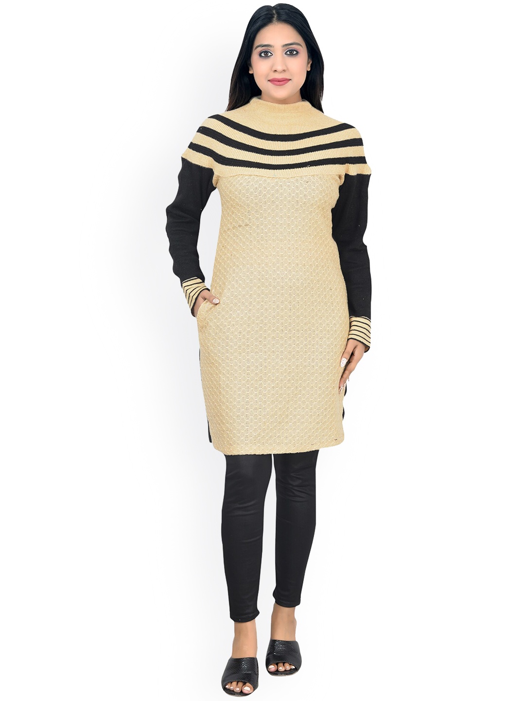 

ahhaaaa Women Beige & Black Colourblocked Kurta