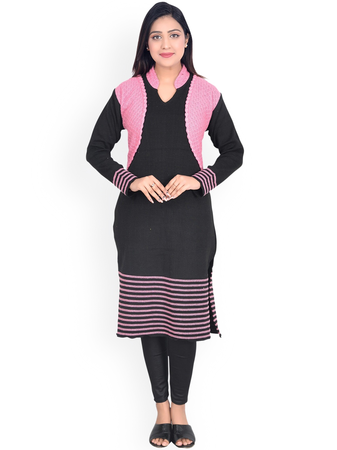 

ahhaaaa Women Black & Pink Woven Design Knitted Kurta