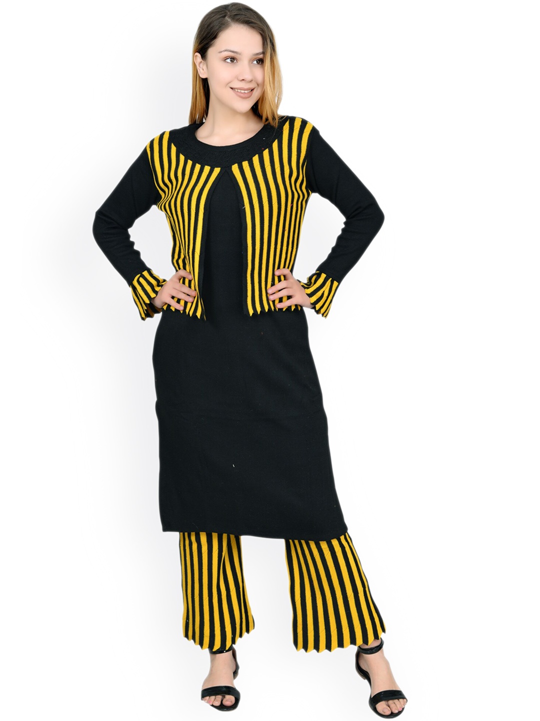 

ahhaaaa Women Black Kurta with Palazzos