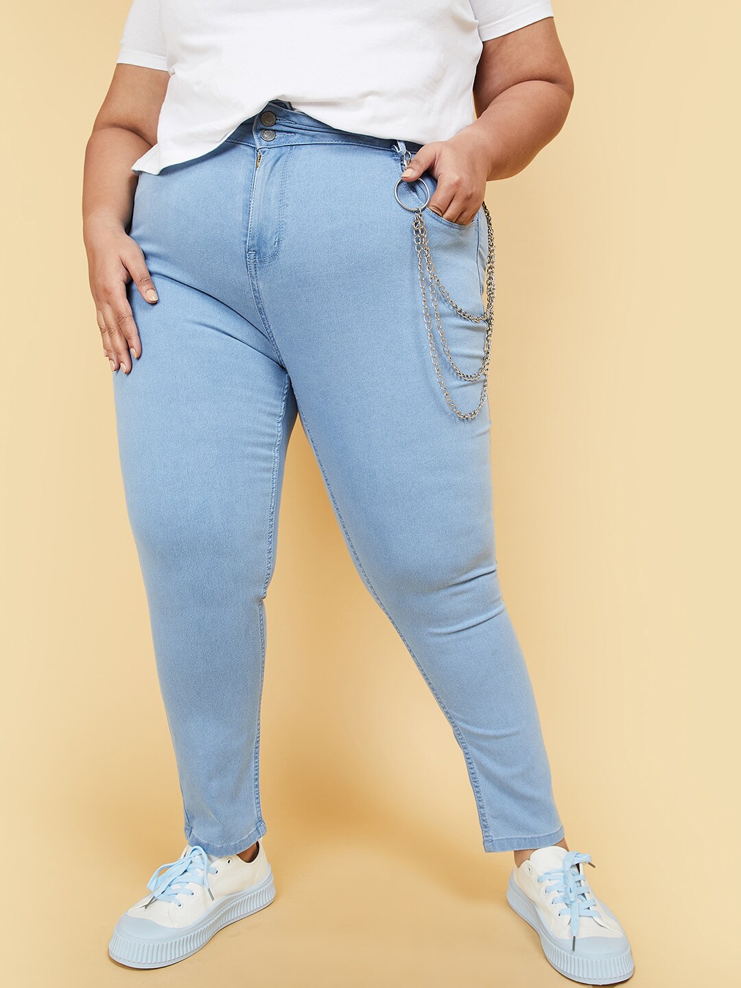 

max Women Plus Size Blue Slim Fit Jeans