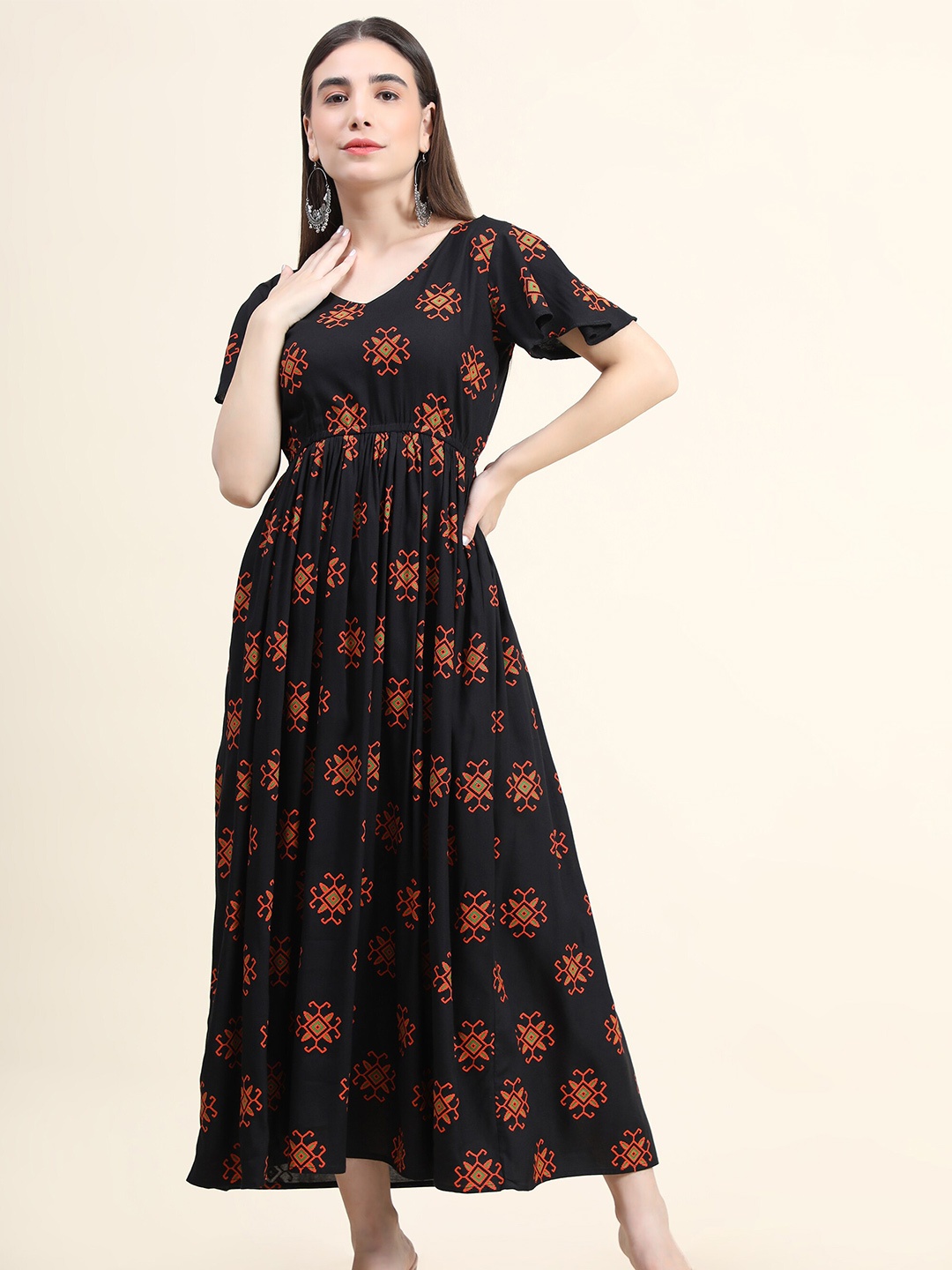 

DAEVISH Black & Orange Ethnic Motifs Maxi Dress