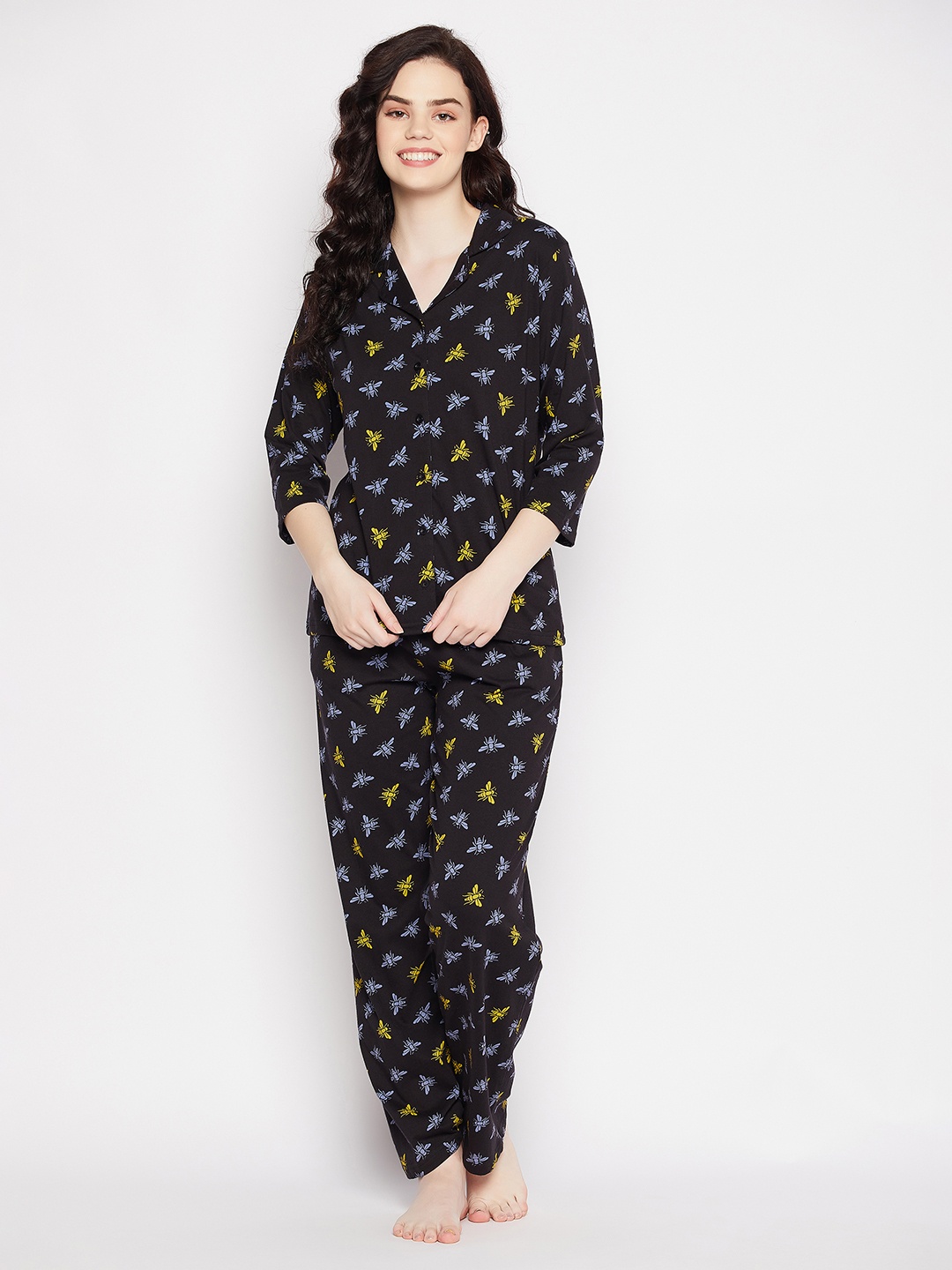 

Clovia Women Black & Yellow Printed Pure Cotton Night Suit