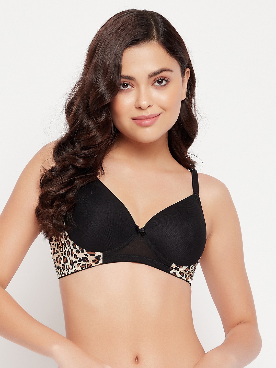 

Clovia Animal Bra Padded Non-Wired Full Cup Multiway T-shirt Bra BR2347I1342B, Black