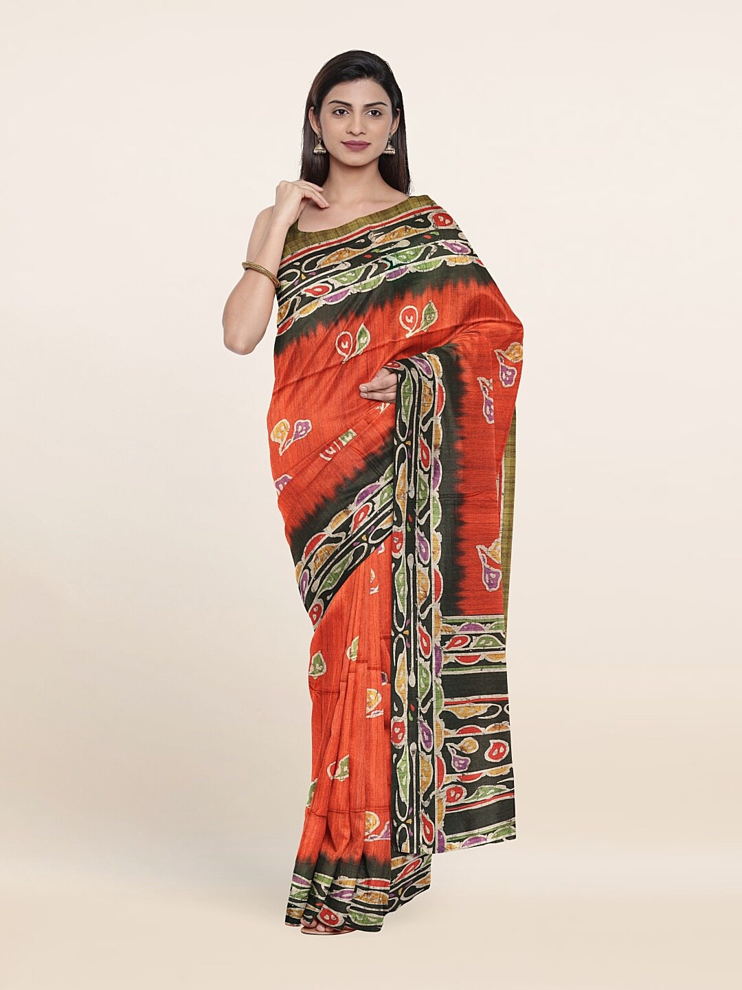 

Pothys Rust & White Floral Jute Silk Saree