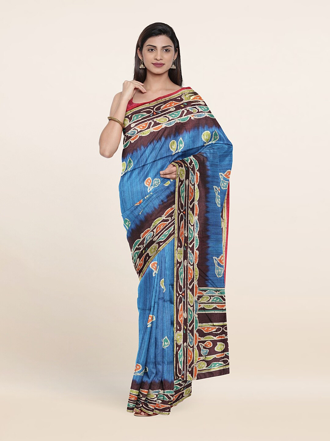 

Pothys Blue & White Floral Jute Silk Saree