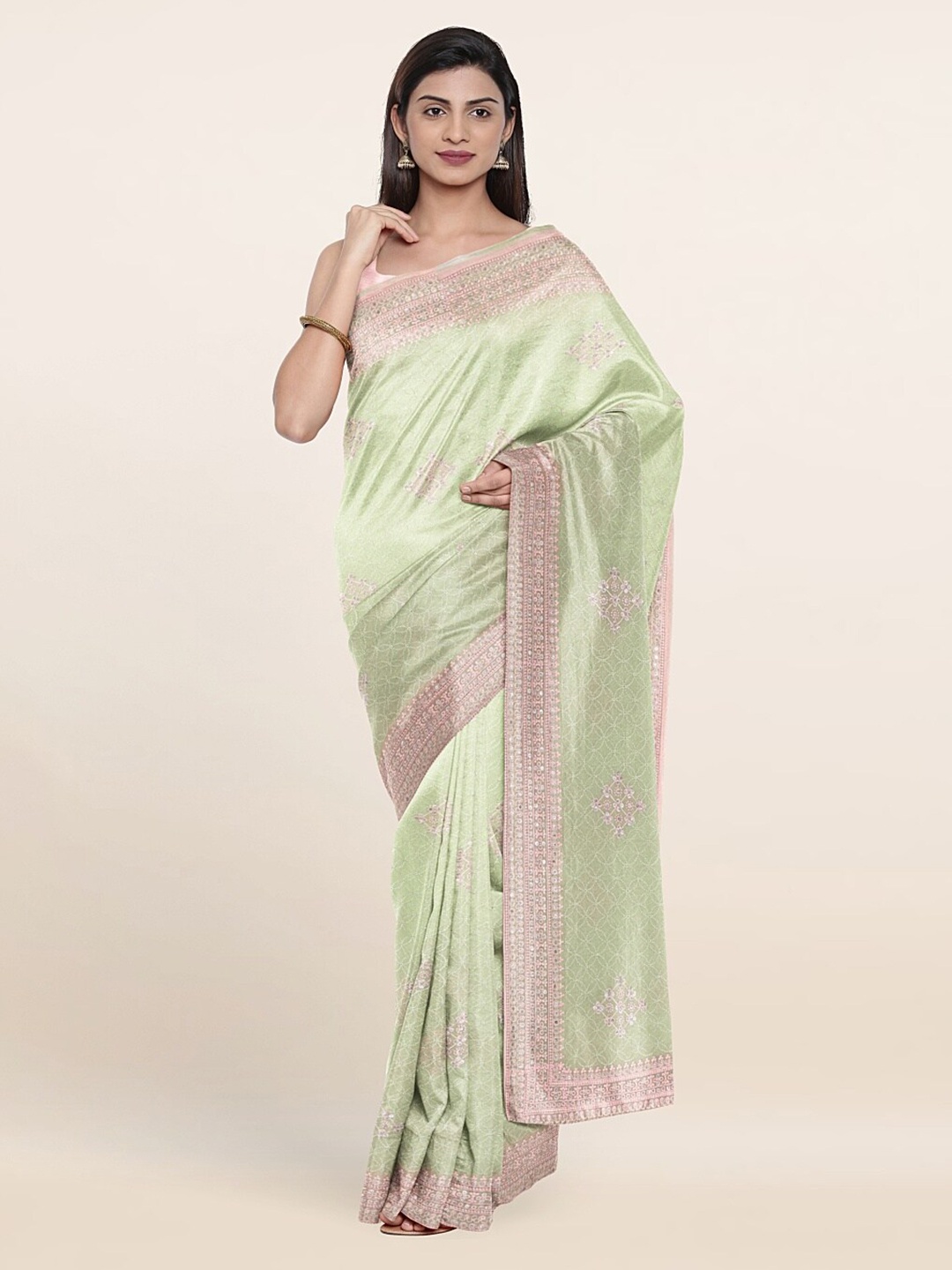 

Pothys Green & Pink Floral Embroidered Georgette Saree