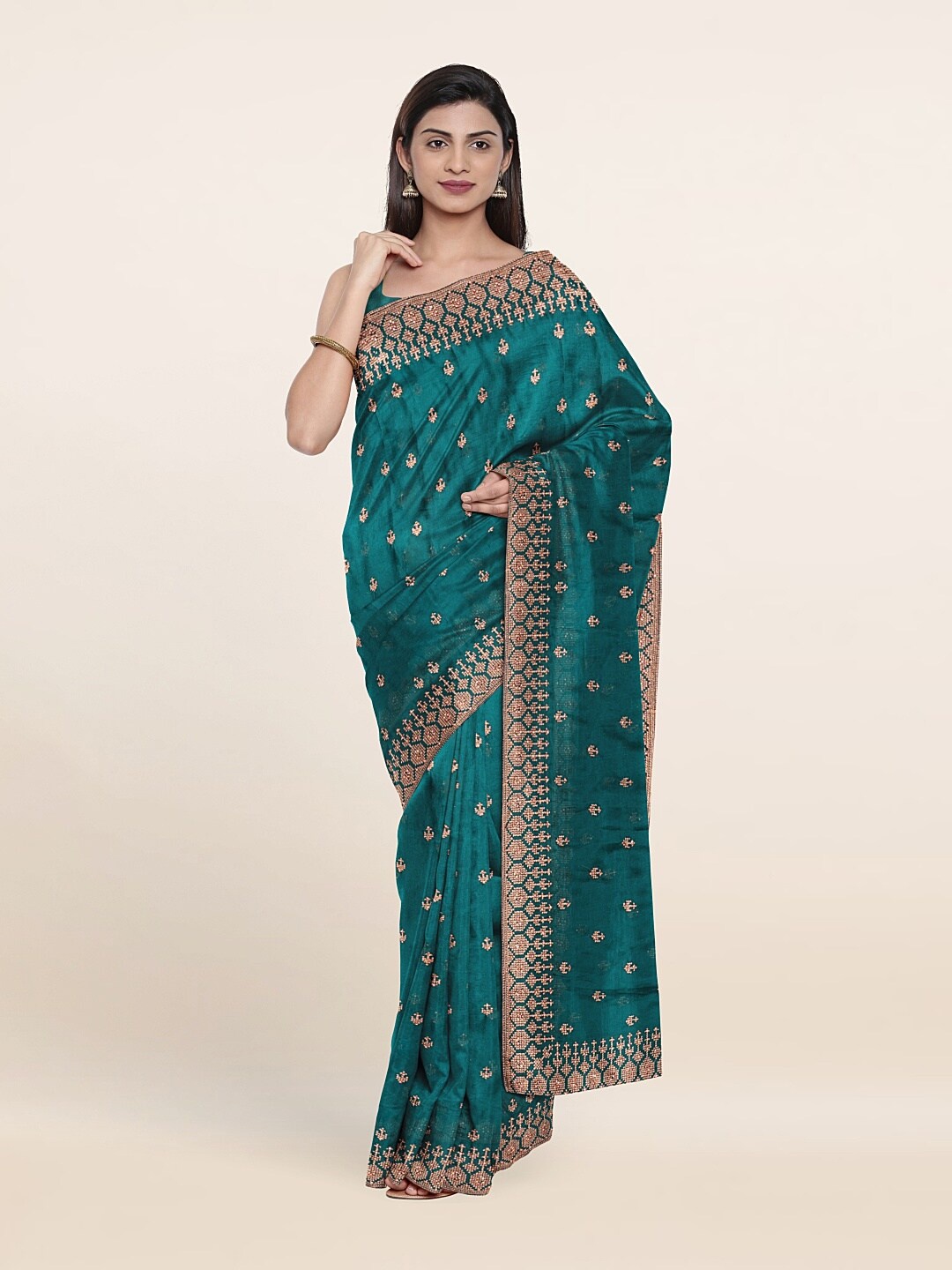 

Pothys Green & Gold-Toned Floral Embroidered Georgette Saree