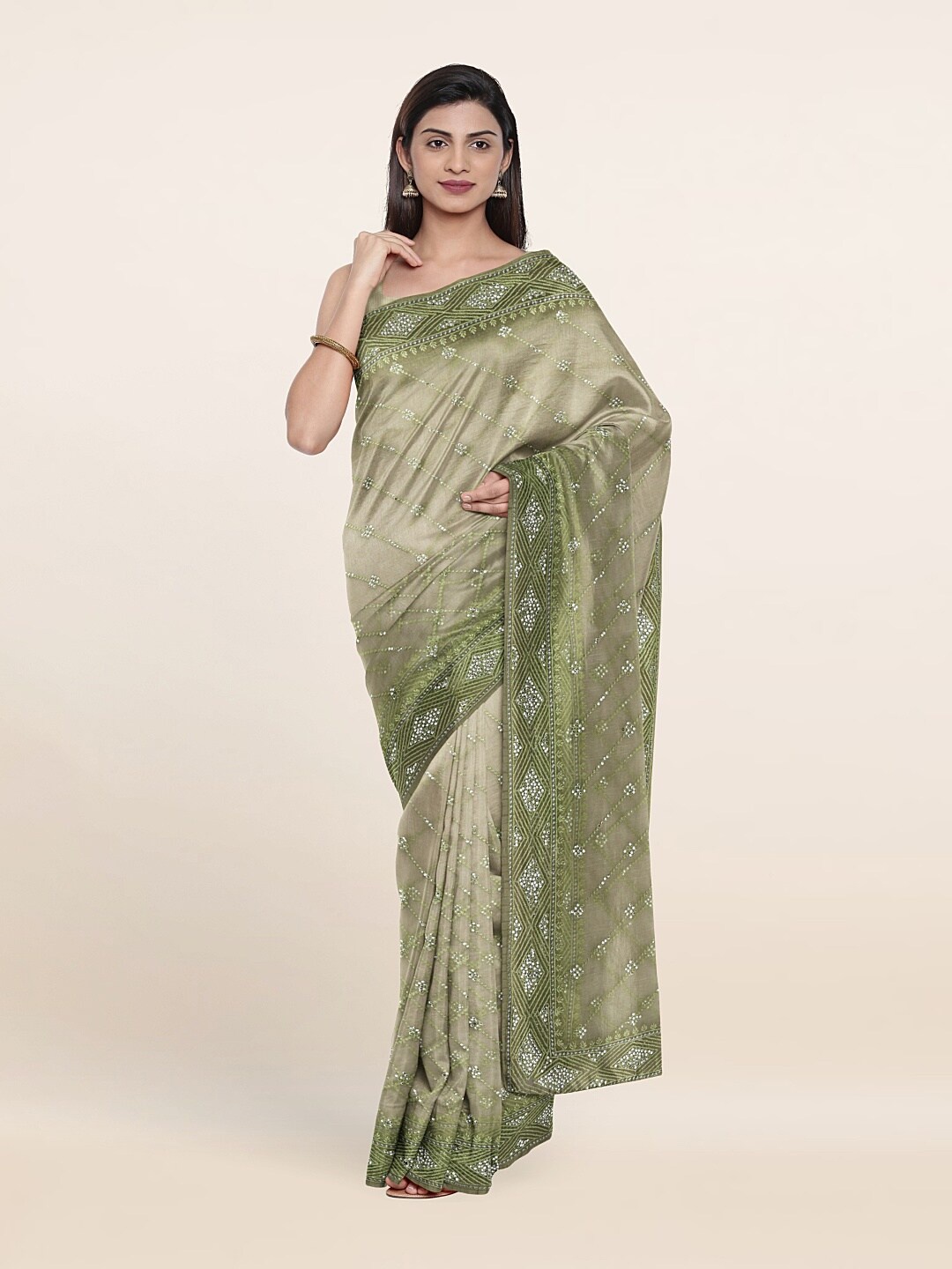 

Pothys Green & Silver-Toned Floral Beads and Stones Net Saree