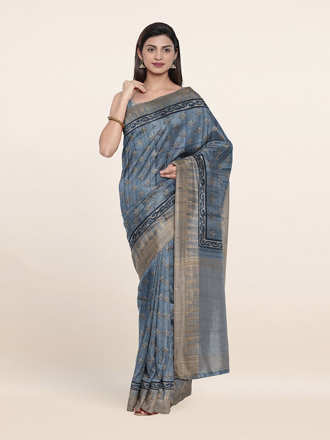 

Pothys Grey Floral Jute Silk Saree