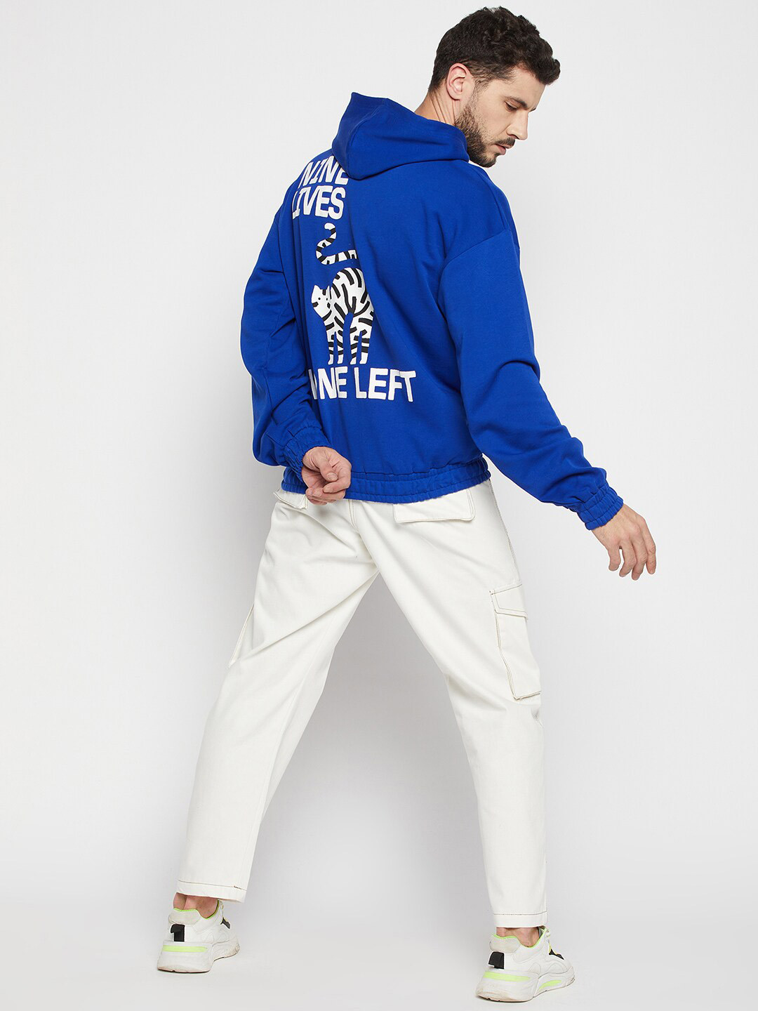 

FUGAZEE Men Typography Printed Hooded Sweatshirt, Blue