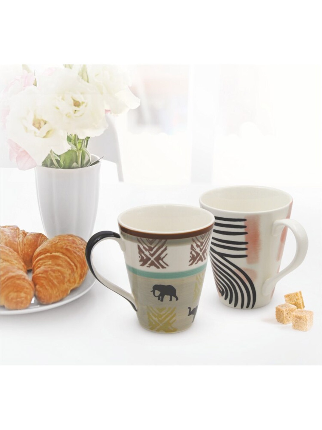 

Treo Finesse Handpainted Henri Black FHM Design 1 Ceramic Mug 350 ml