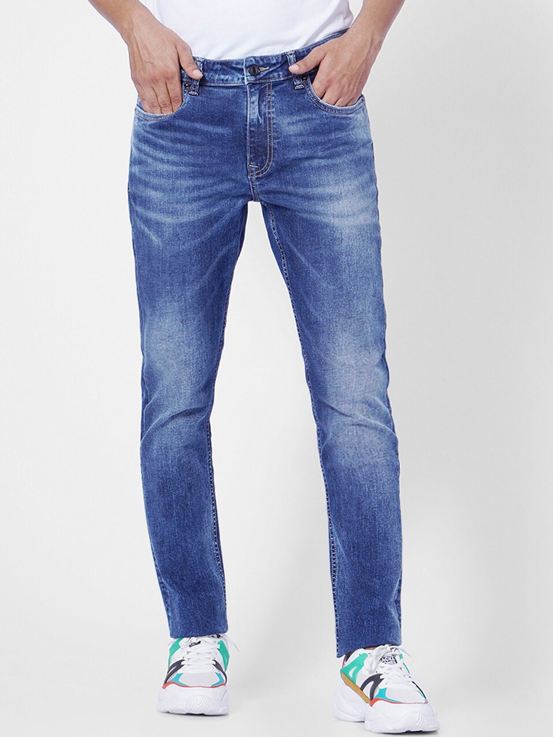

Jack & Jones Men Blue Slim Fit Light Fade Stretchable Jeans