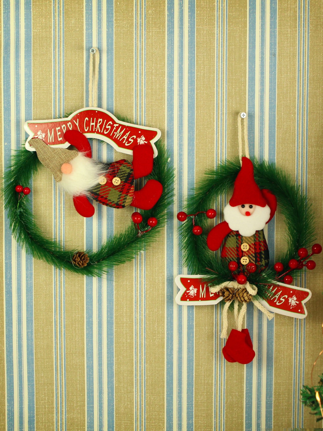 

TIED RIBBONS Set of 2 Green & Red Christmas Santa Wreath Hanging Festive Decor