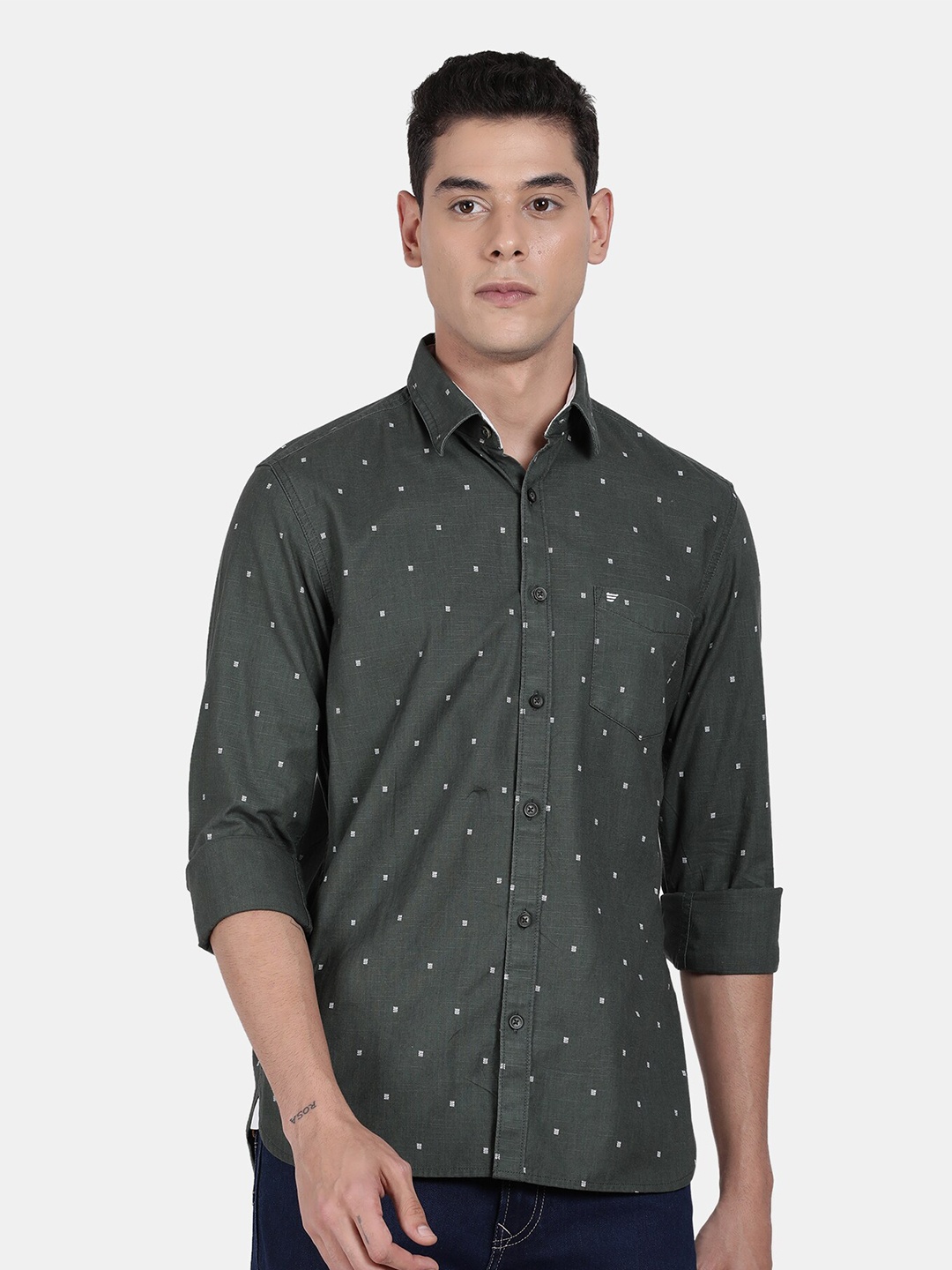 

t-base Men Green Printed Cotton Casual Shirt