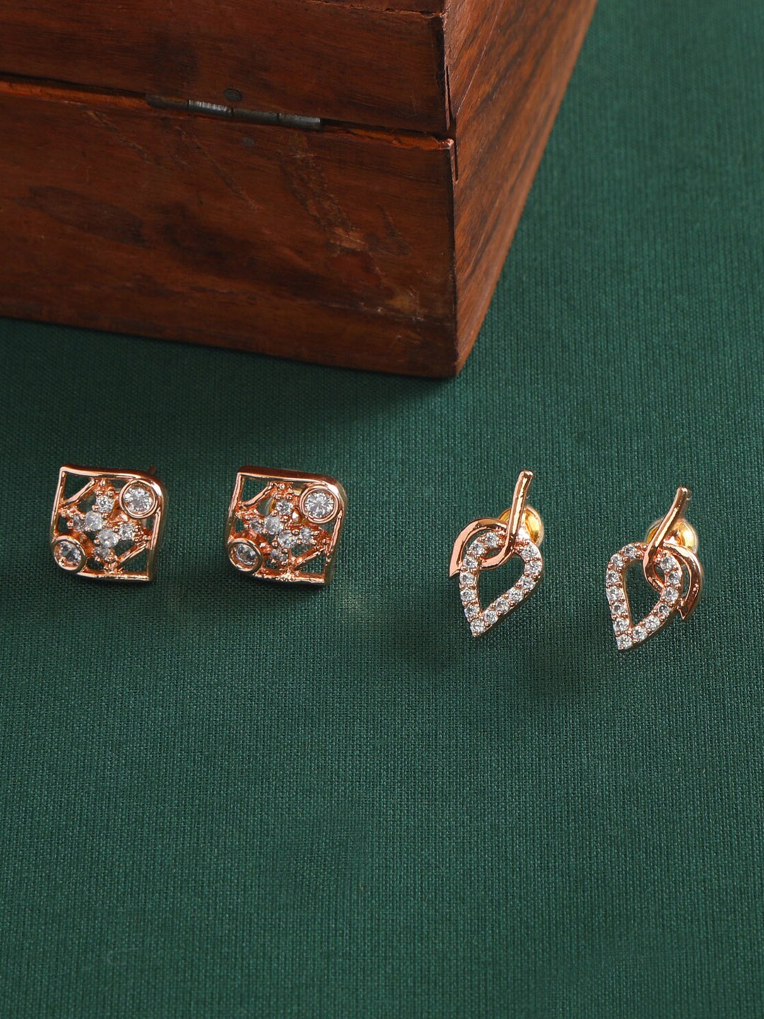 

ZINU Women Combo of 2 Rose Gold & White Contemporary Studs Earrings