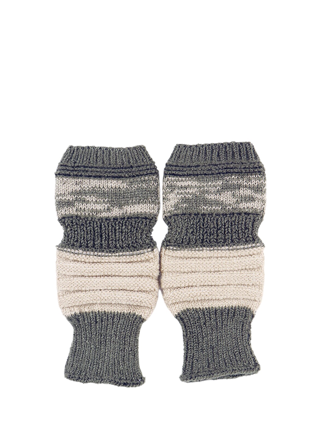 

Bharatasya Kids Green & Beige Patterned Hand Gloves