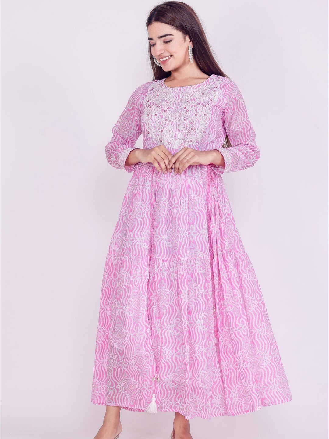 

FASHION DWAR Pink Ethnic Motifs Maxi Maxi Dress