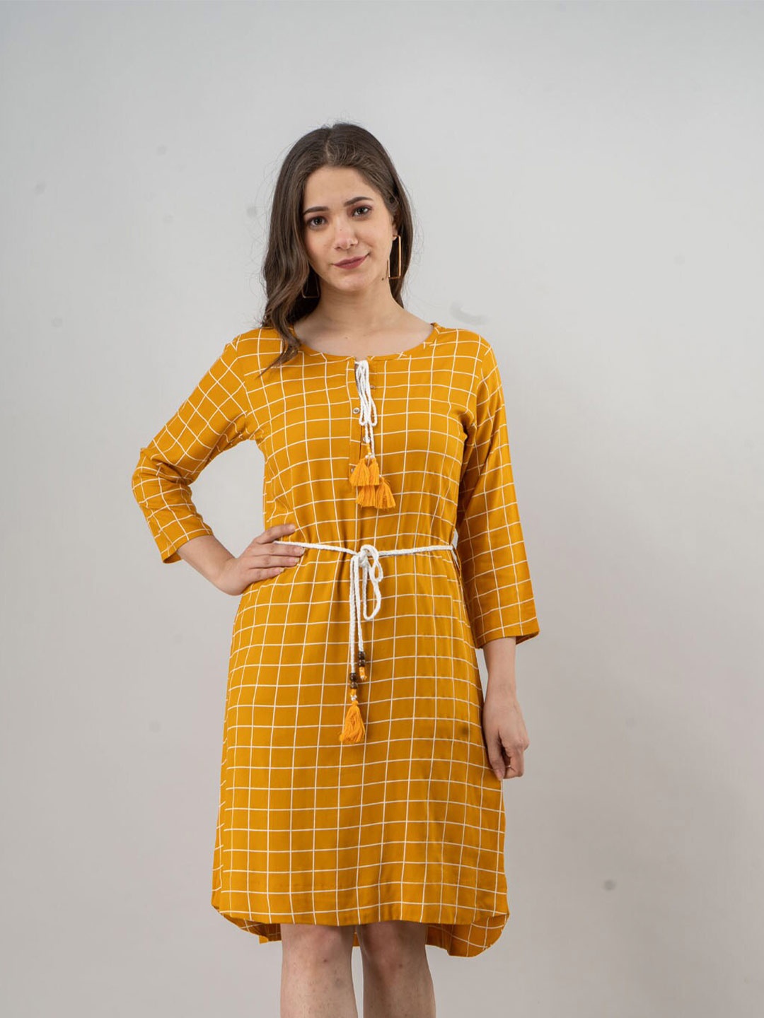 

FASHION DWAR Yellow Checked Tie-Up Neck Dress