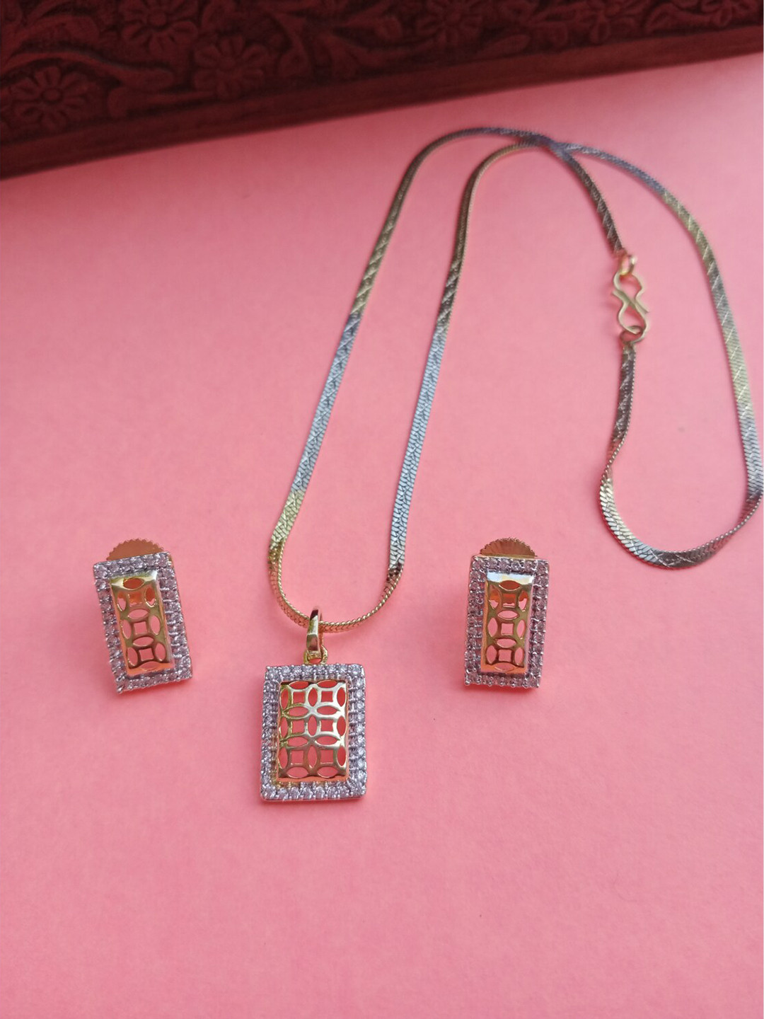 

FIROZA Gold-Plated & White AD Stone-Studded Jewellery Set
