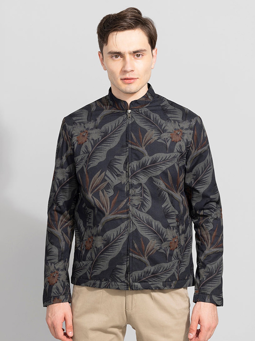 

Snitch Men Navy Blue & Grey Cotton Floral Sporty Jacket