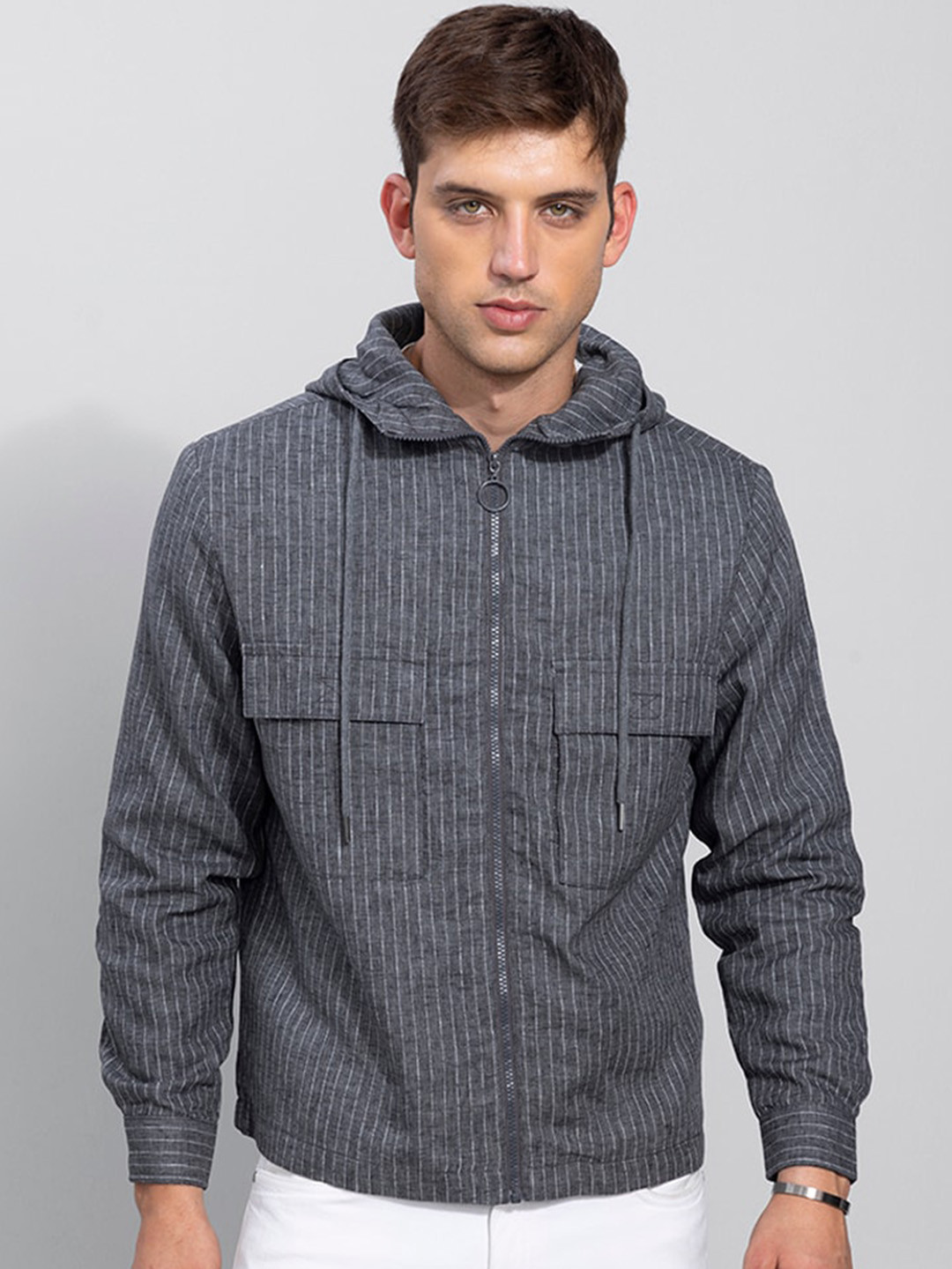 

Snitch Men Grey Linen Striped Padded Jacket