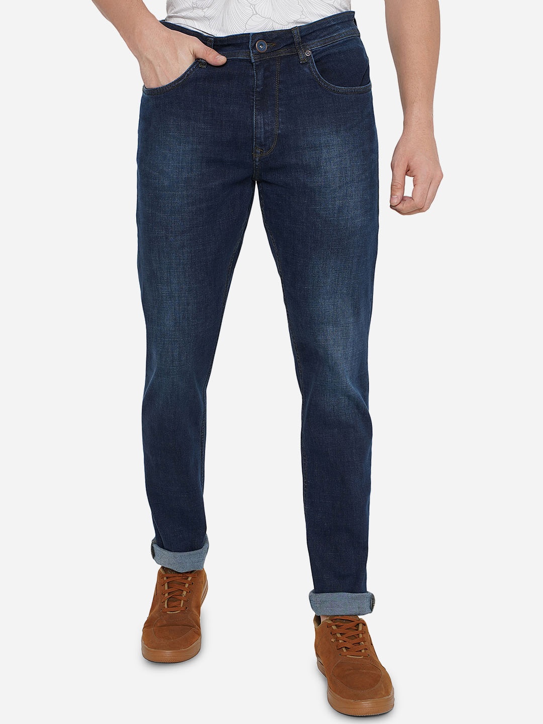 

JADE BLUE Men Blue Straight Fit Light Fade Jeans