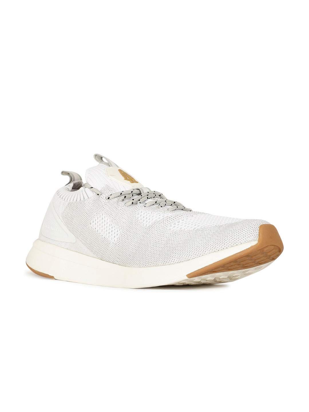 

Hush Puppies Men Off White Woven Design Sneakers
