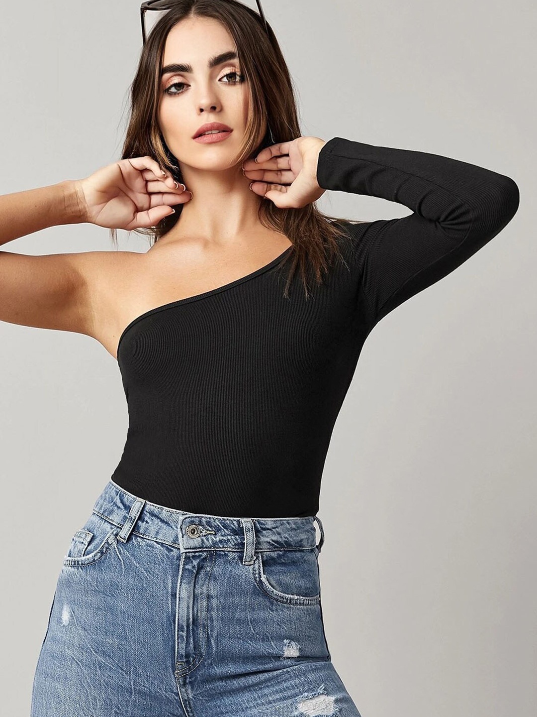 

Lagashi Black One Shoulder Top