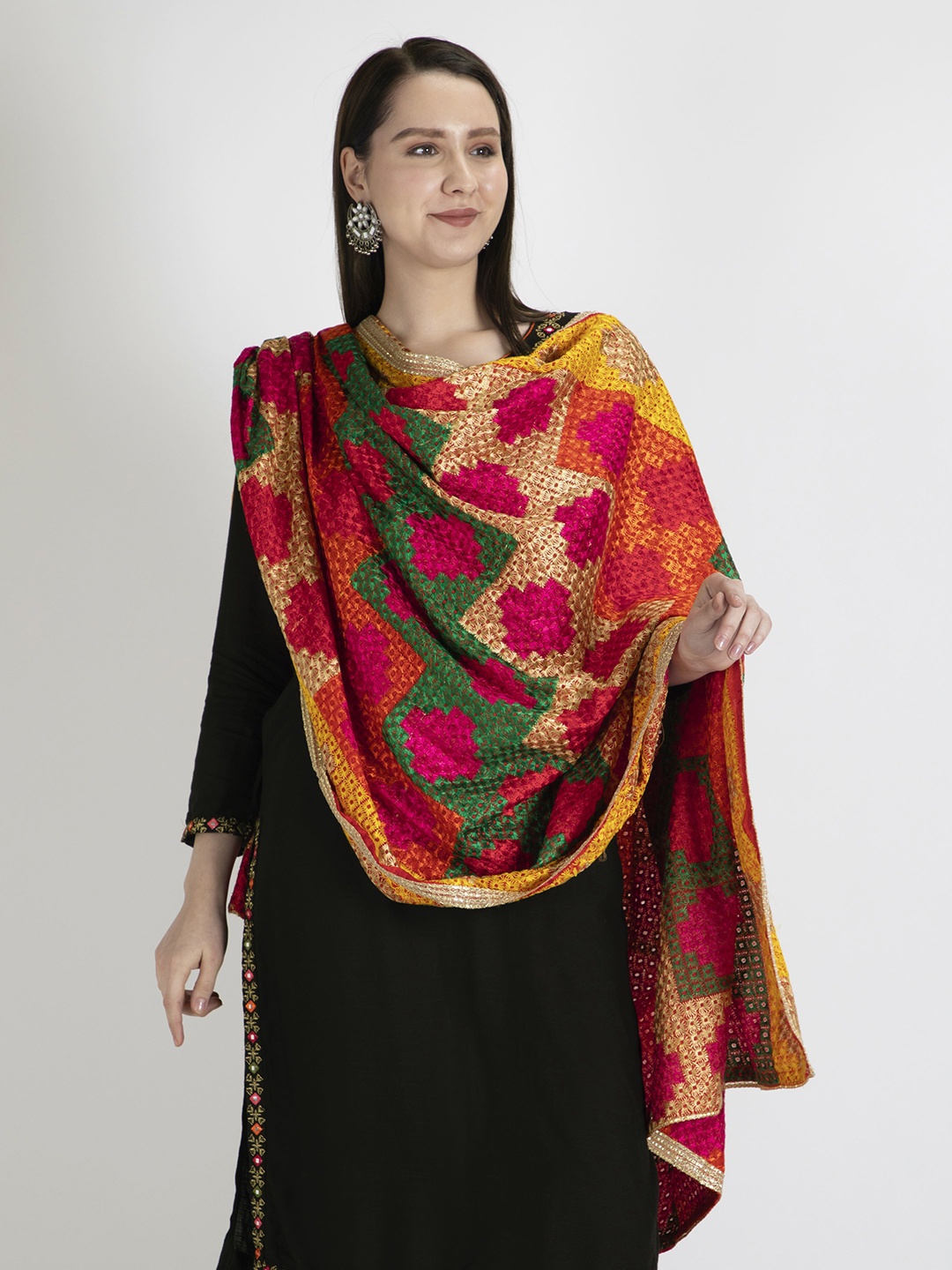 

Moda Chales Women Yellow & Green Embroidered Dupatta with Phulkari