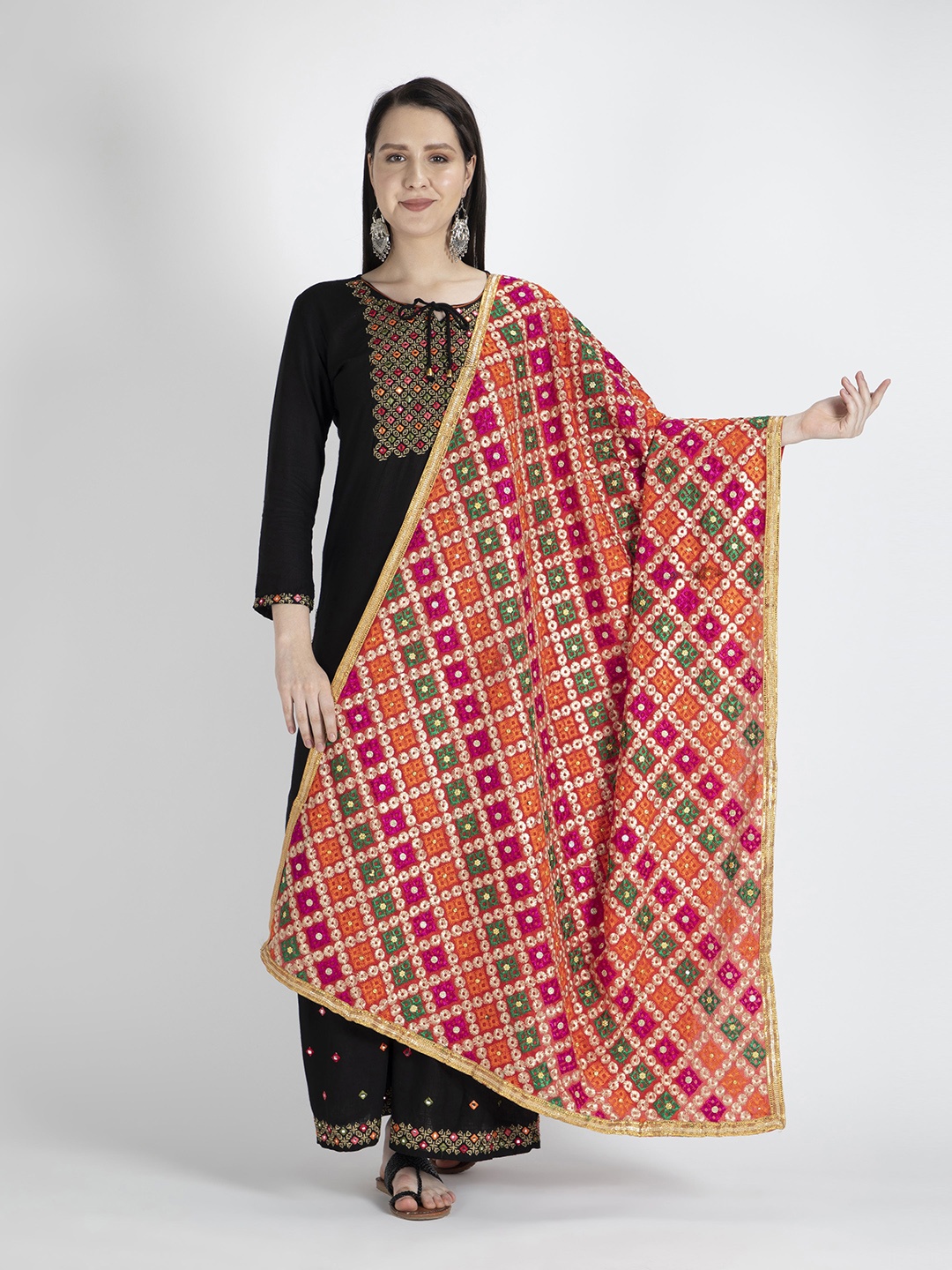 

Moda Chales Women Red & Green Embroidered Dupatta with Phulkari