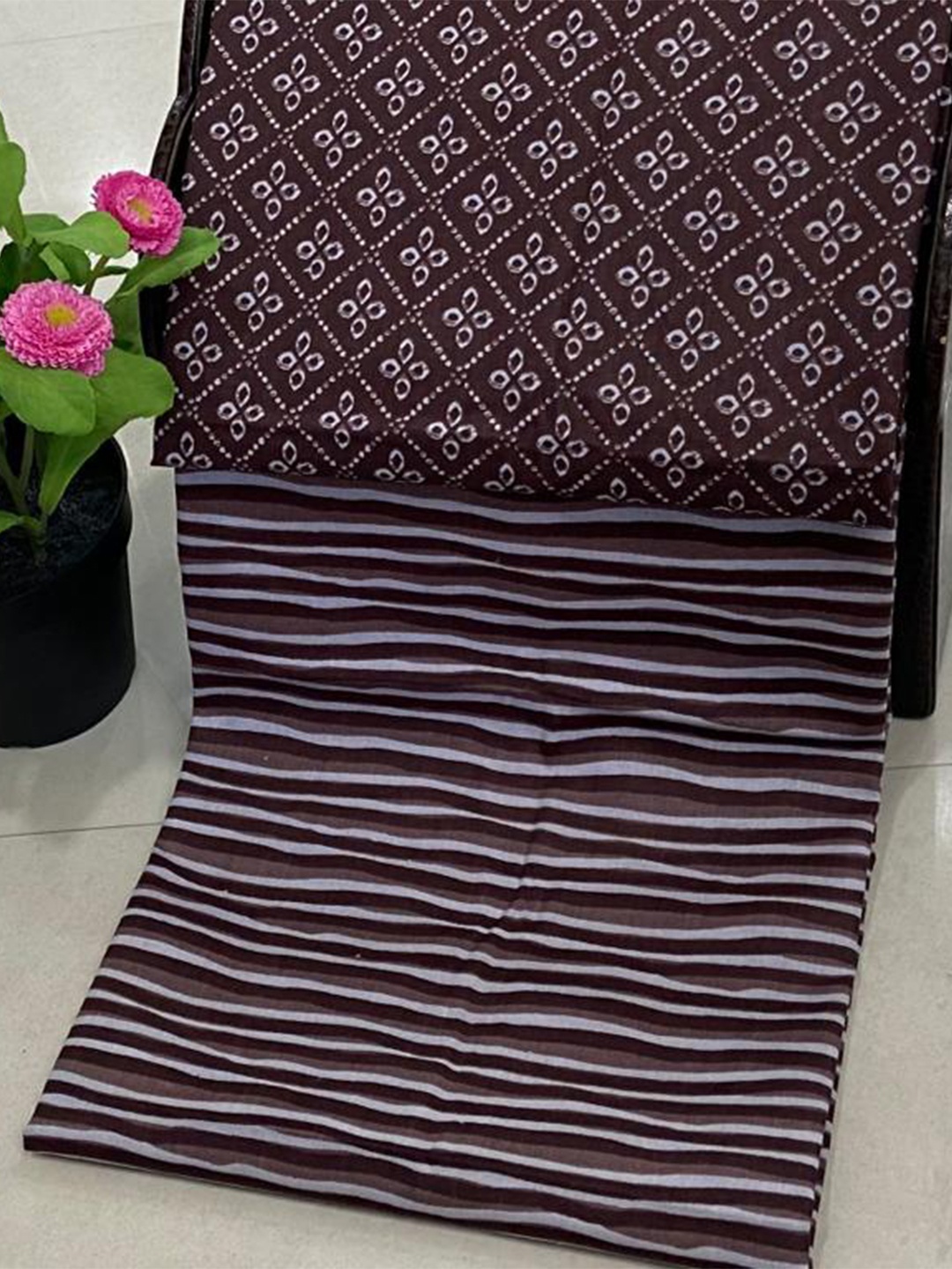 

SALWAR STUDIO Brown & White Printed Pure Cotton Unstitched Dress Material