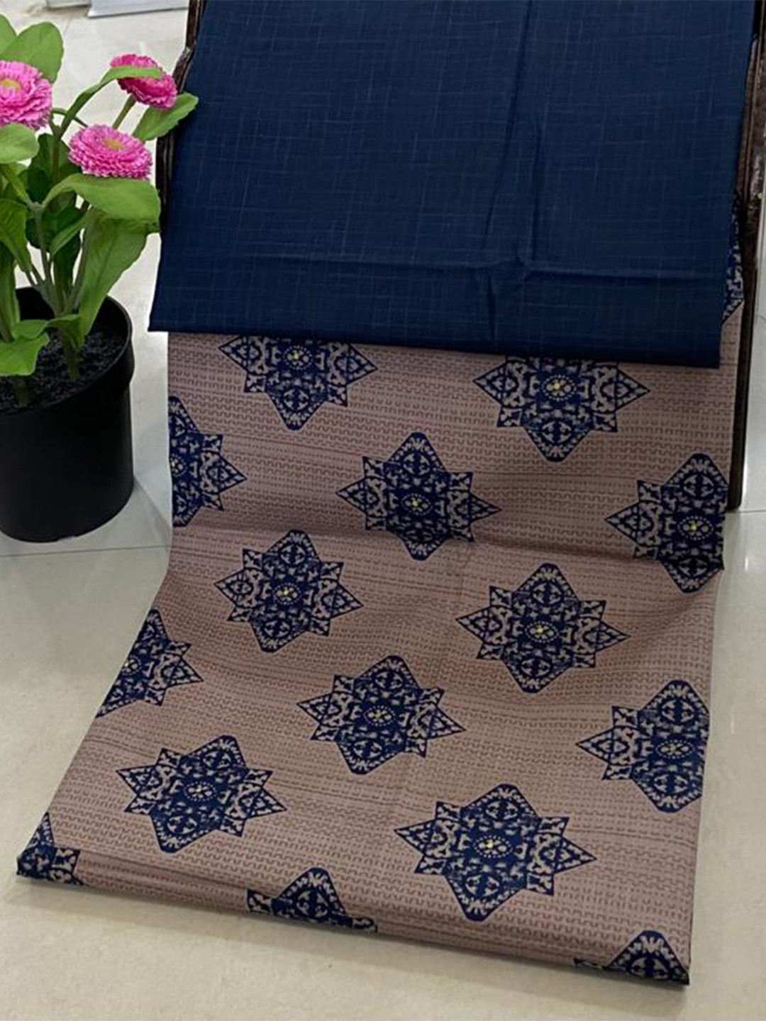 

SALWAR STUDIO Beige & Navy Blue Printed Pure Cotton Unstitched Dress Material