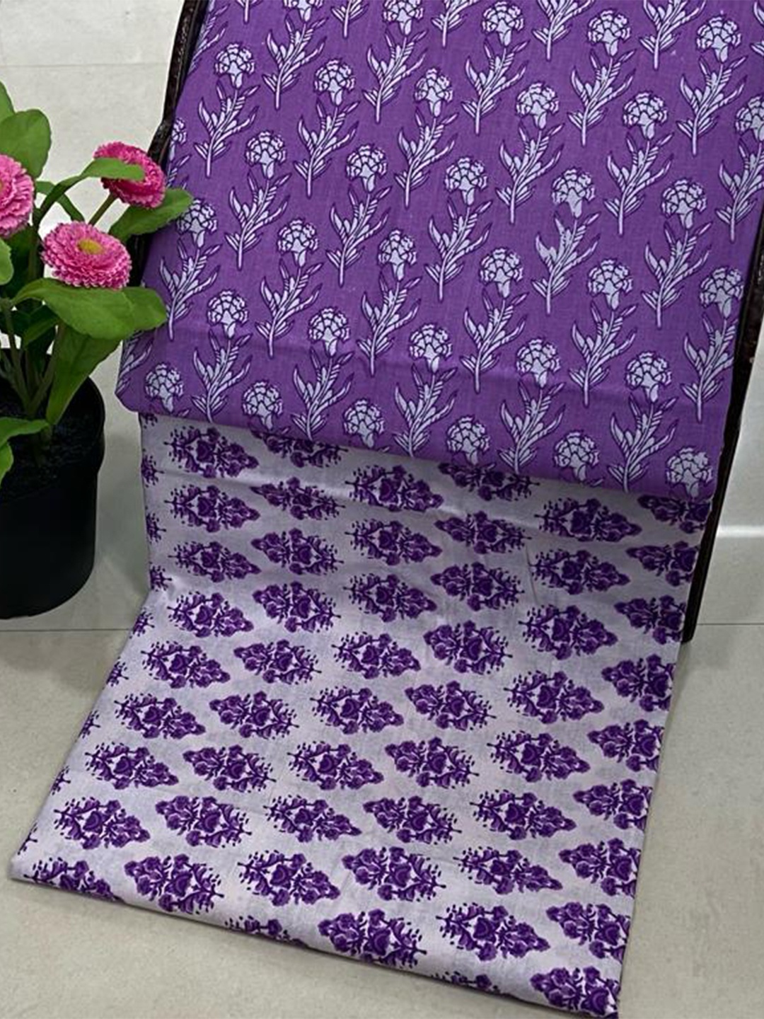 

SALWAR STUDIO Purple & White Printed Pure Cotton Unstitched Dress Material