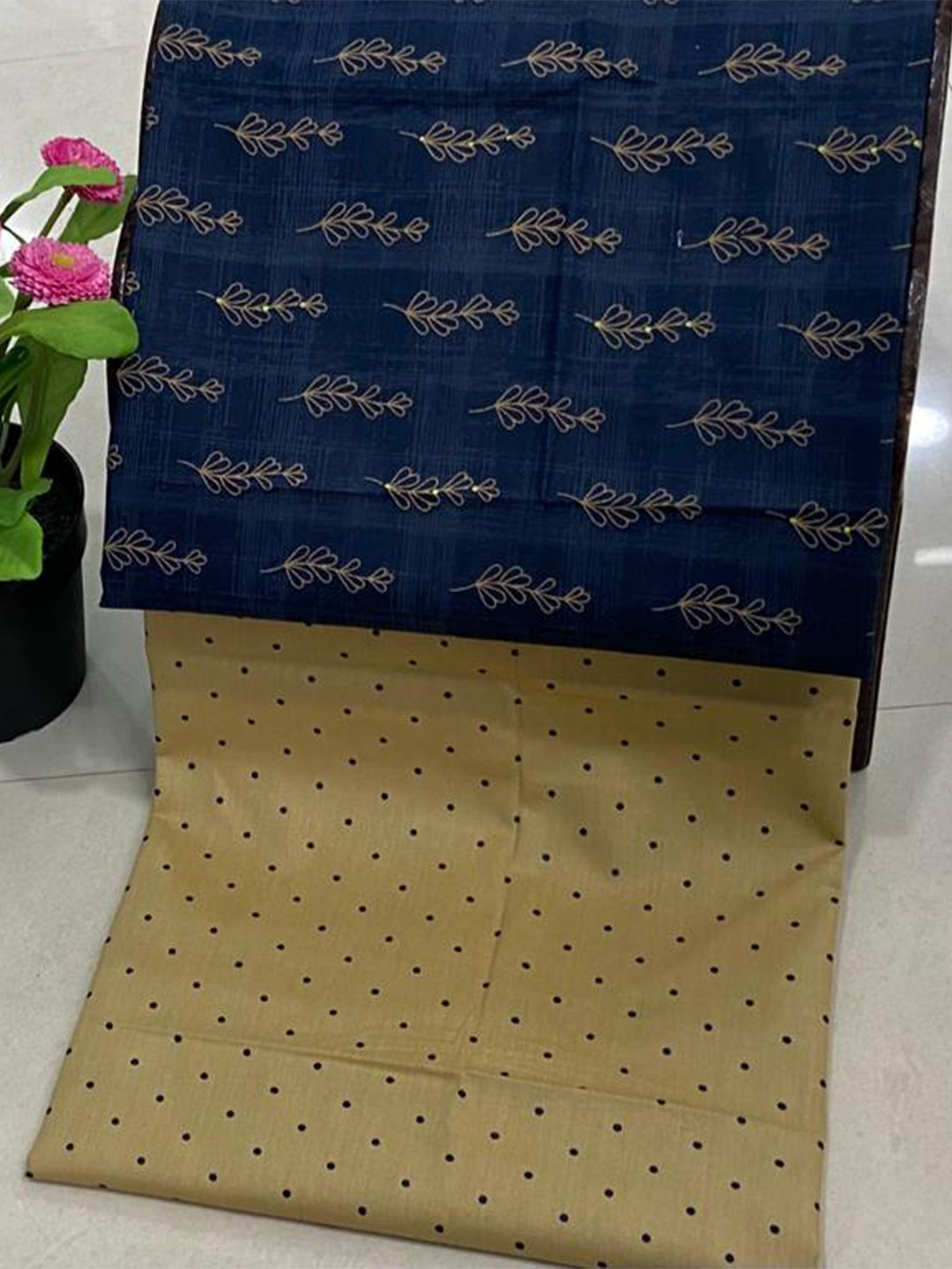 

SALWAR STUDIO Blue & Beige Printed Pure Cotton Unstitched Dress Material