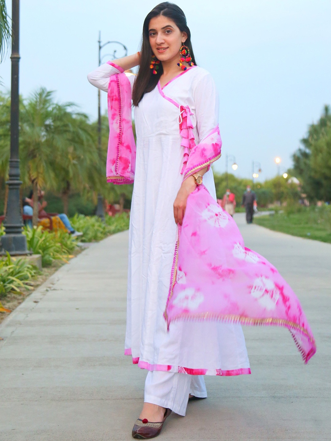 

Thread & Button Women White Angrakha Kurta with Trousers & With Dupatta