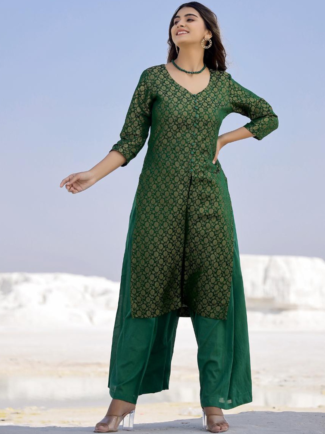 

Baisacrafts Women Green Kurti with Palazzos