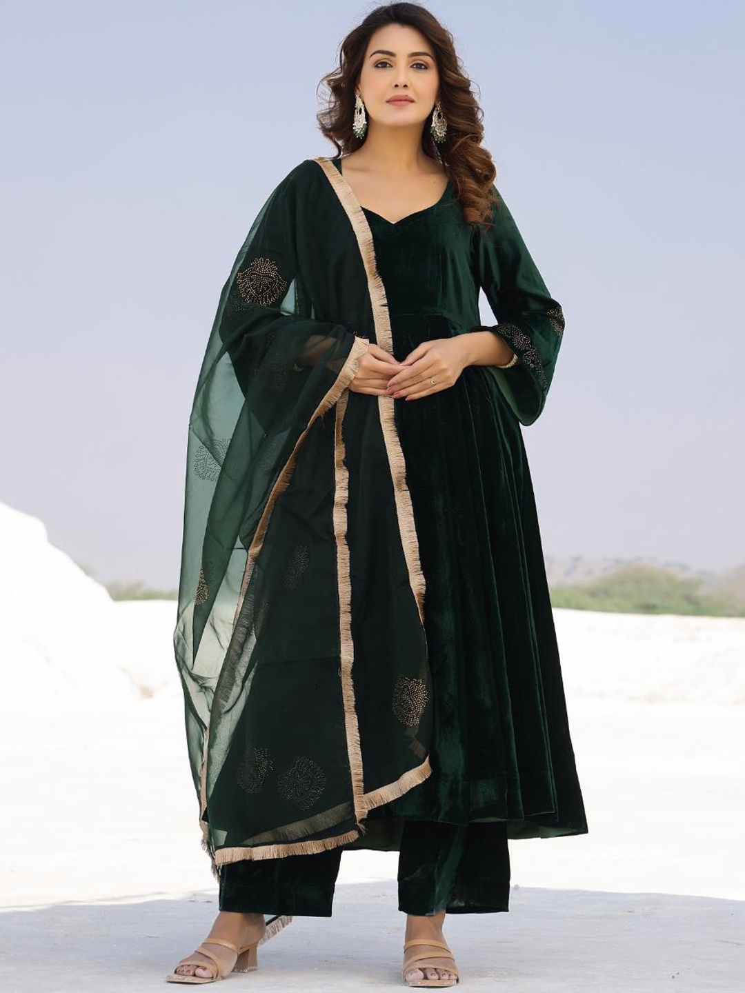 

Baisacrafts Women Green Beads and Stones Anarkali Velvet Kurta with Trousers & Dupatta