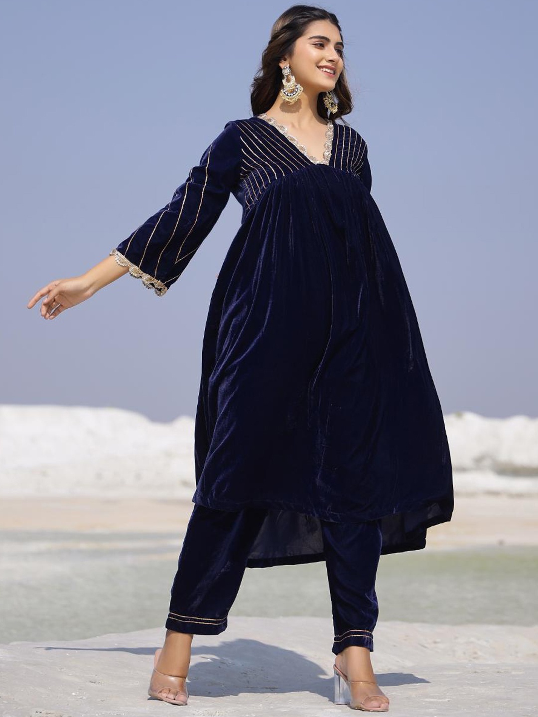 

Baisacrafts Women Navy Blue Gotta Patti Velvet Kurta with Trouser Set