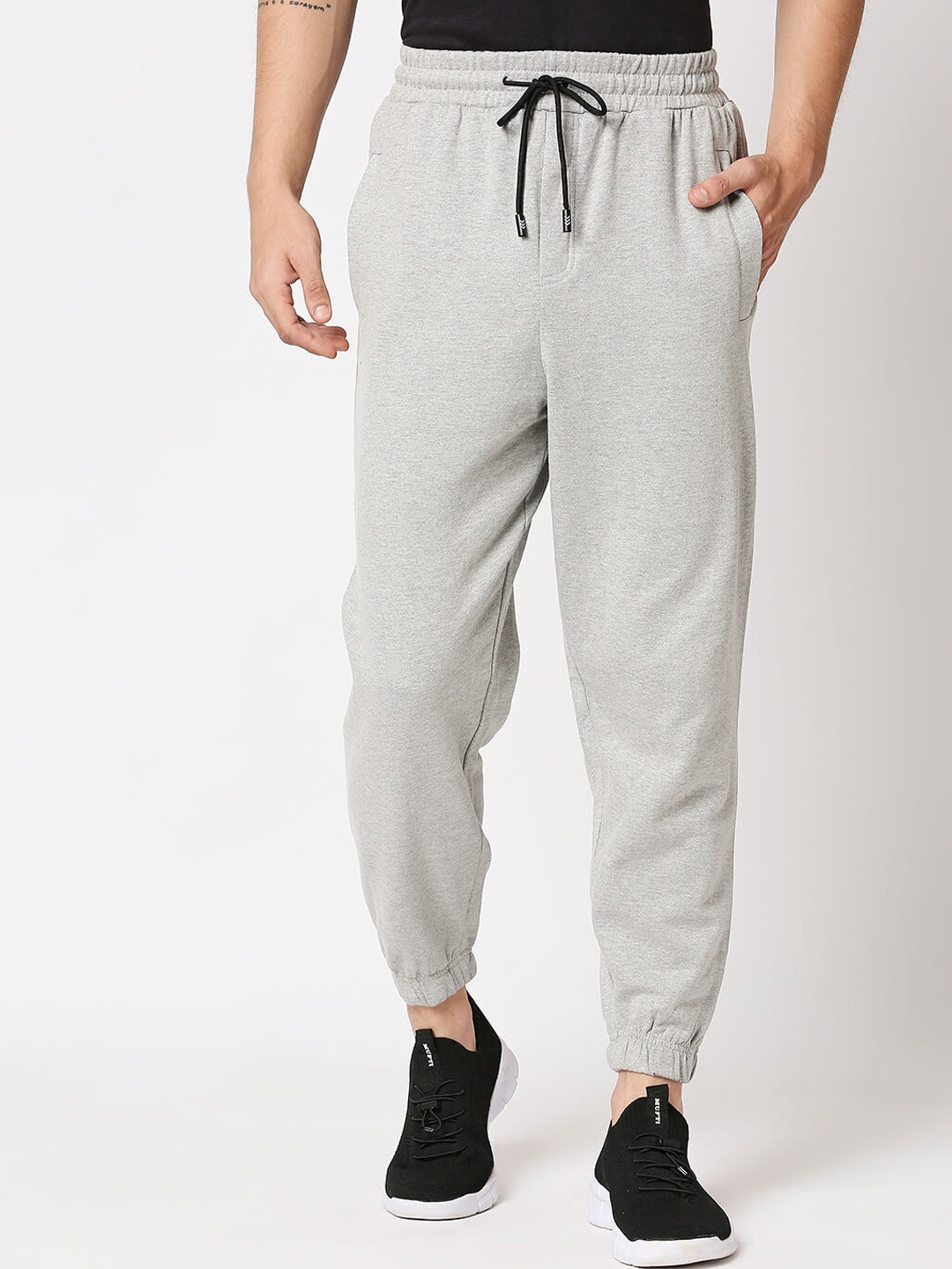 

Manaca Men Grey Solid Organic Cotton Joggers