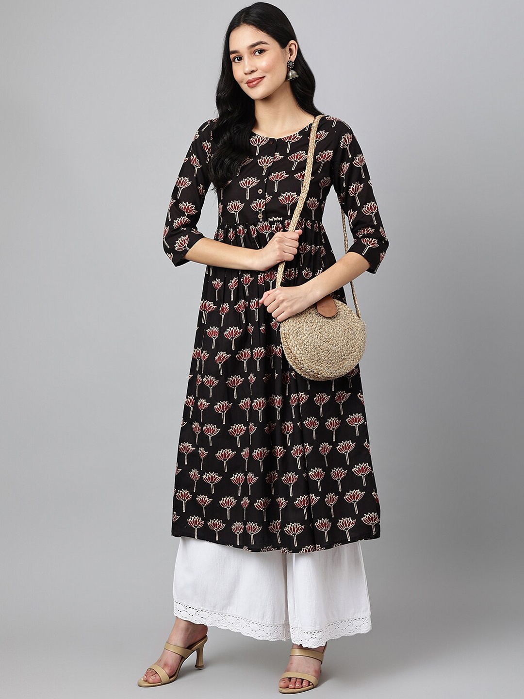 

Ashlee Floral Printed A-Line Cotton Kurta, Black