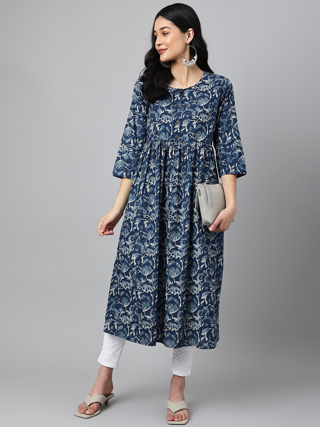 

Ashlee Floral Printed Straight Cotton Kurta, Blue