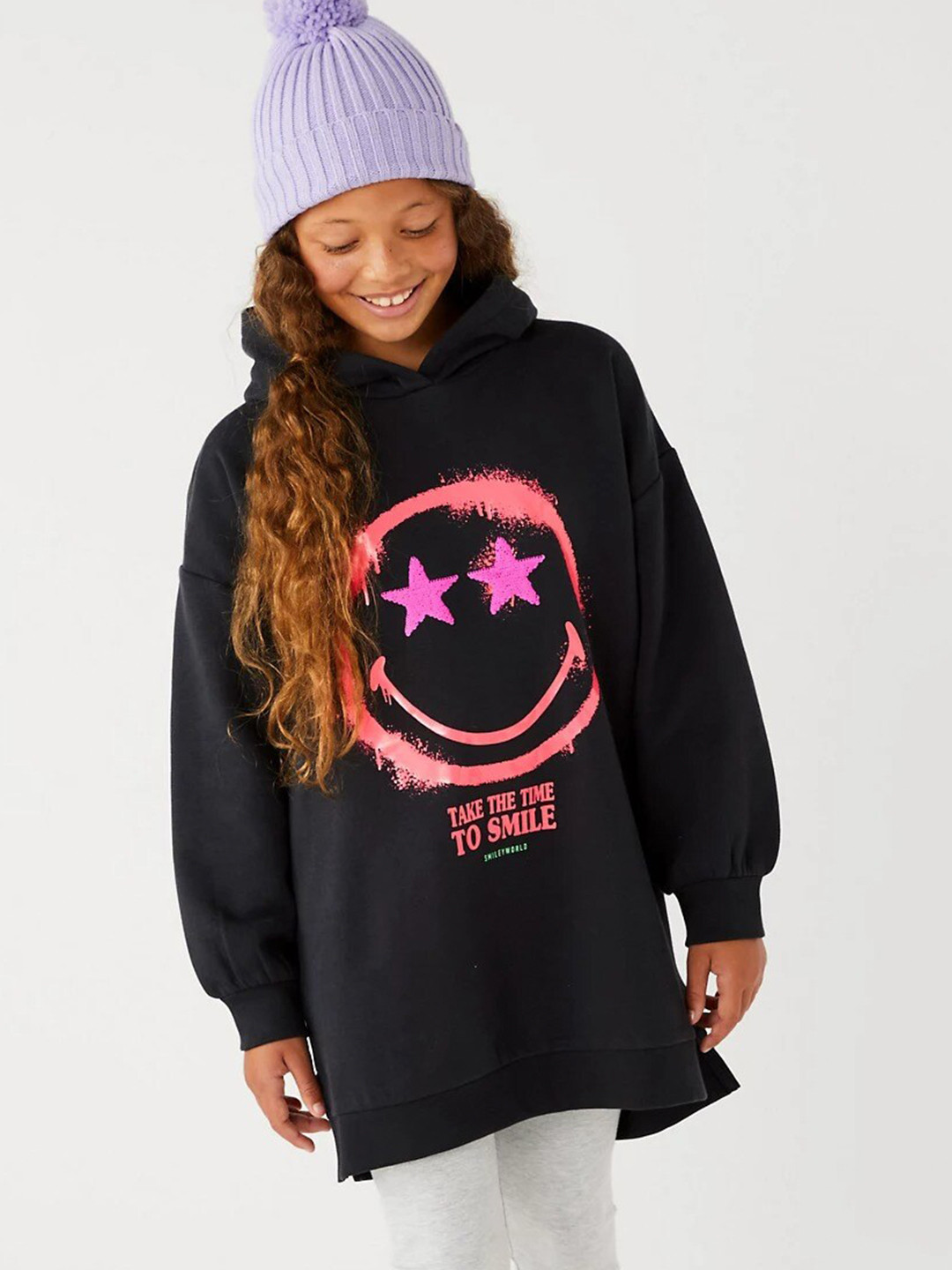 

Marks & Spencer Girls Black Printed Longline Cotton Pullover
