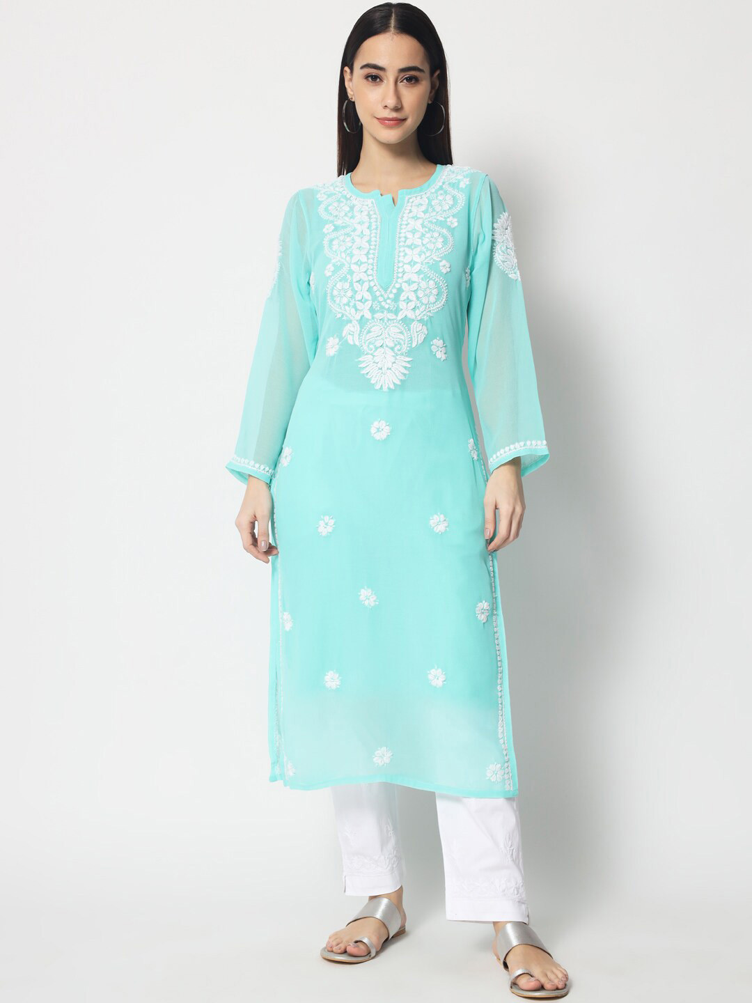 

PARAMOUNT CHIKAN Women Sea Green Floral Embroidered Chikankari Georgette Kurta