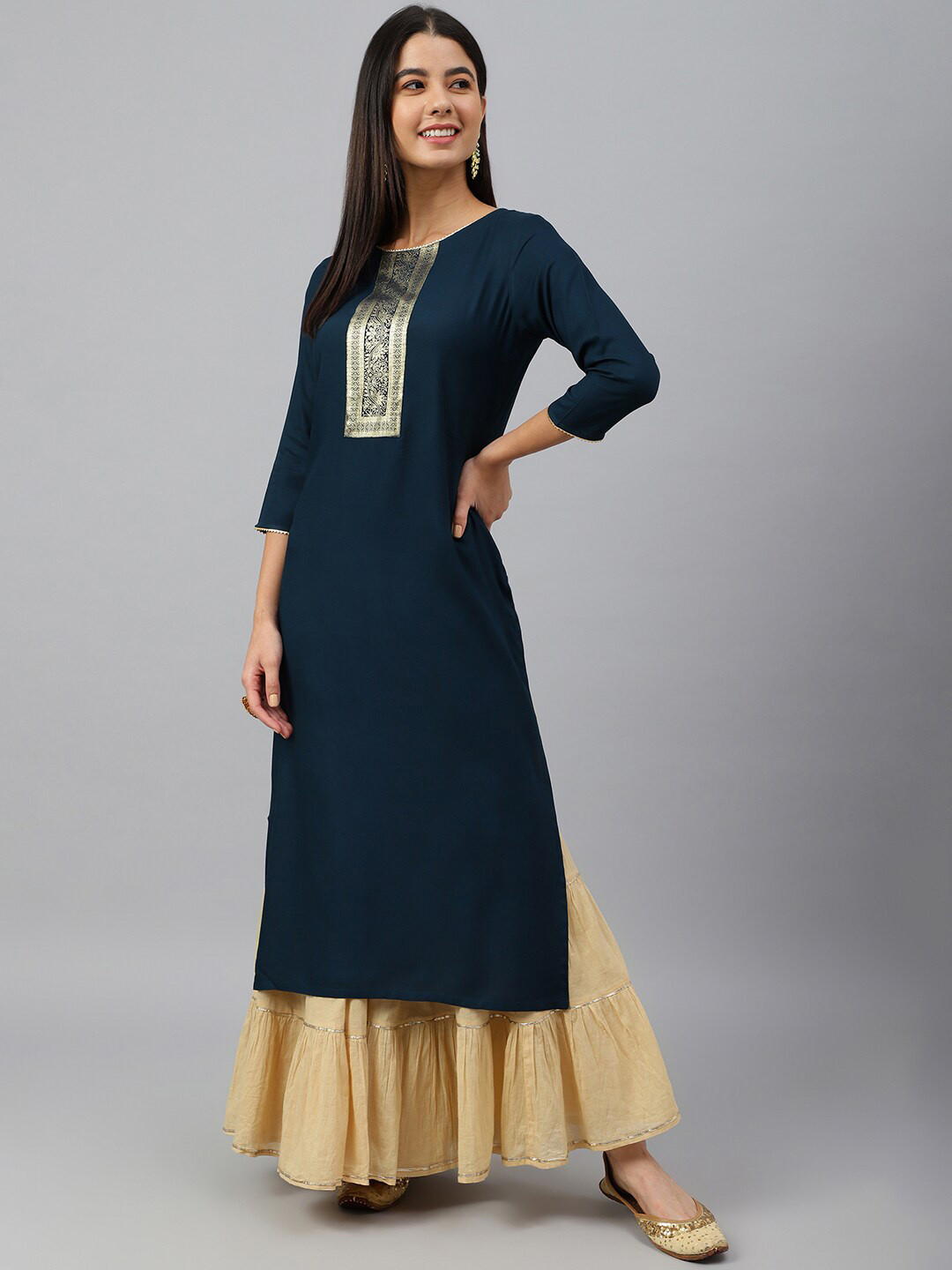 

Janasya Yoke Design A-Line Kurta, Teal