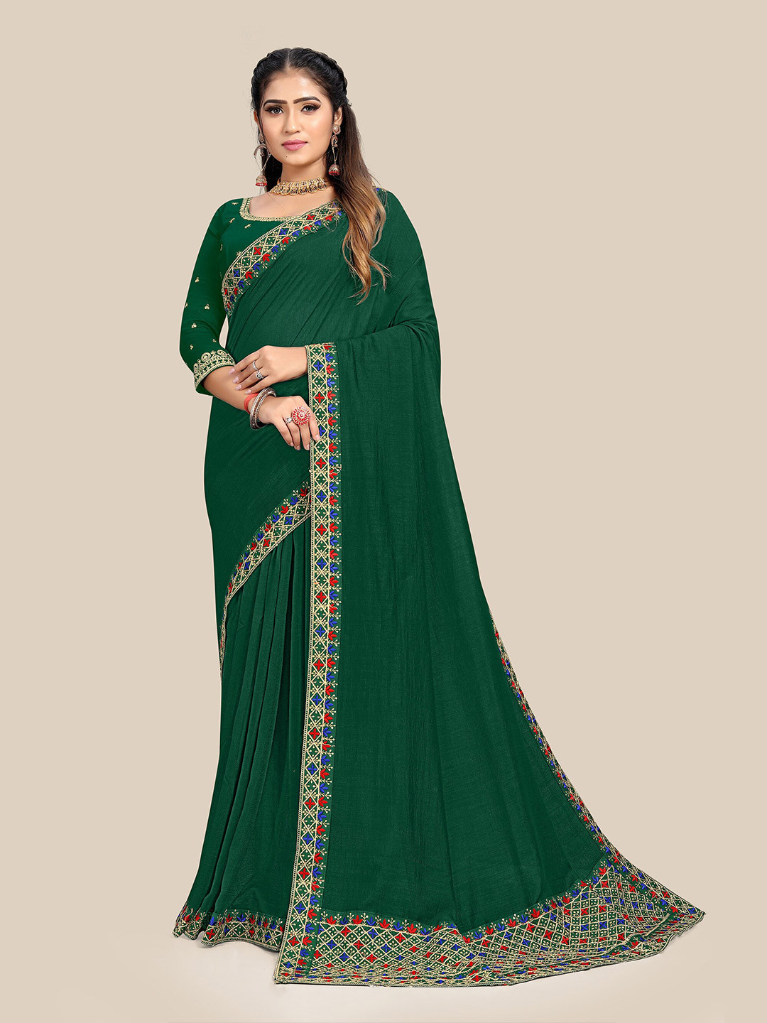 

UNITED LIBERTY Green & Red Embroidered Silk Blend Banarasi Saree